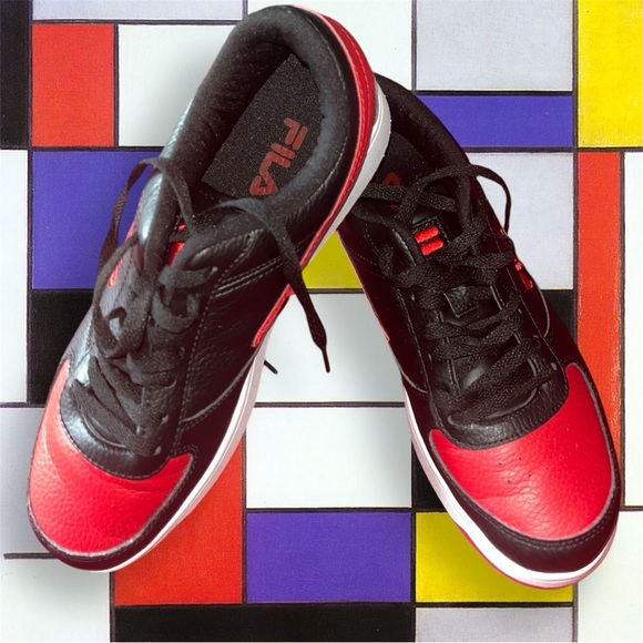 Fila Other - Fila’s Classic A-Low Men’s Sneaker -Size 8